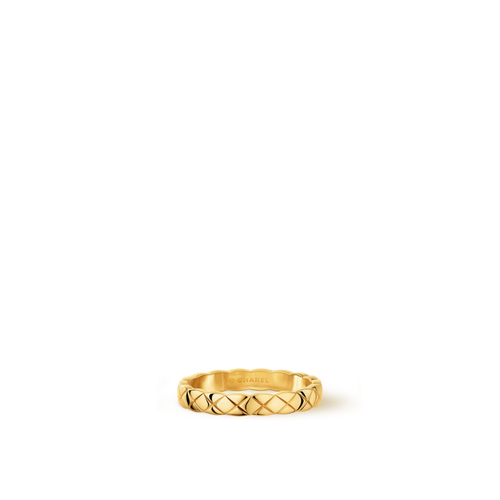 CHANEL J11794 Coco Crush Ring Quilted Motif 18K Yellow Gold | CHANEL Ring (Gold)