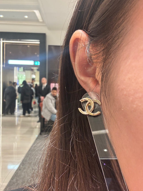 CHANEL Gold CC Earrings | 香奈兒 耳環 (金色)