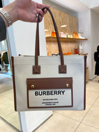BURBERRY Small Freya Tote | 博柏利 手提袋 (細碼/白色)