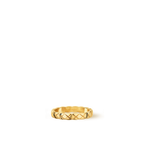 CHANEL J11794 خاتم كوكو كراش بنقشة مبطنة من الذهب الأصفر عيار 18 قيراط | خاتم شانيل (ذهبي)