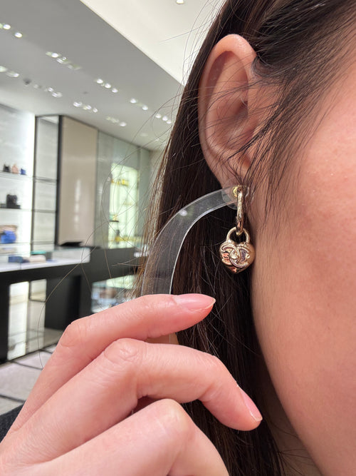 CHANEL AB9094 Heart Earrings | Chanel earrings (gold)