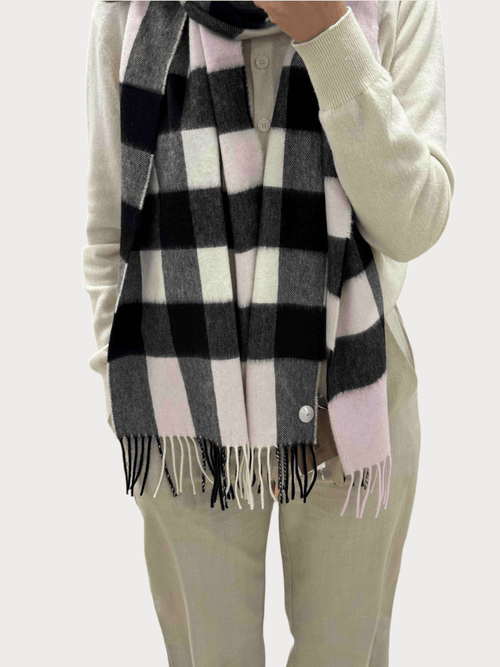 BURBERRY Half Mega Check Cashmere Scarf(Pale Candy Pink) - LONDONKELLY 英國名牌代購
